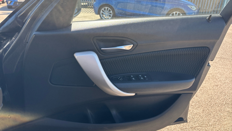 BMW 1 Series 116d EfficientDynamics Plus 5dr Diesel Hatchback